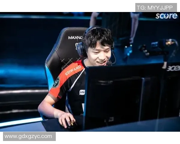 电竞新闻探讨CSGO焦点EDG战队的实力与战术优势分析